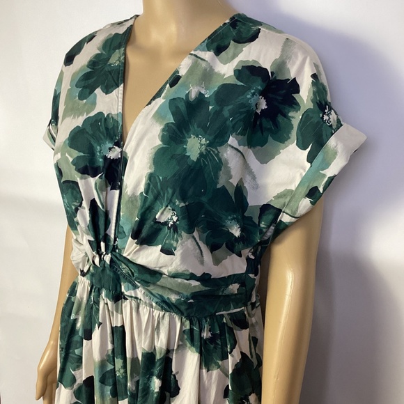 Abercrombie & Fitch Women's Green Twist front V -Neck Floral Midi Dress M - Picture 4 of 7